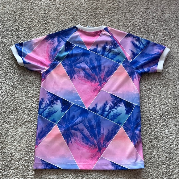 Adidas Short Sleeve Tee - Picture 3 of 3